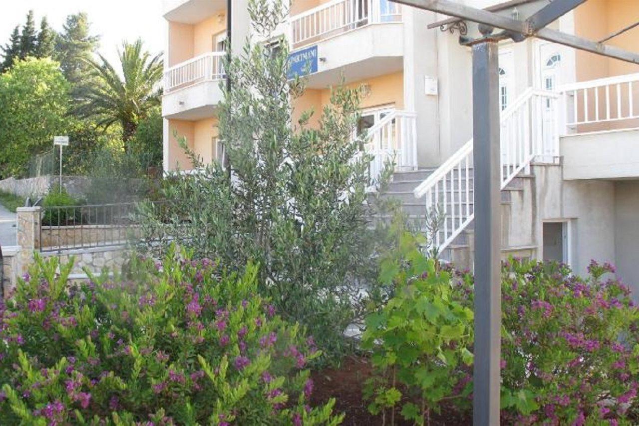 Apartments Mia Stari Grad  Exterior foto