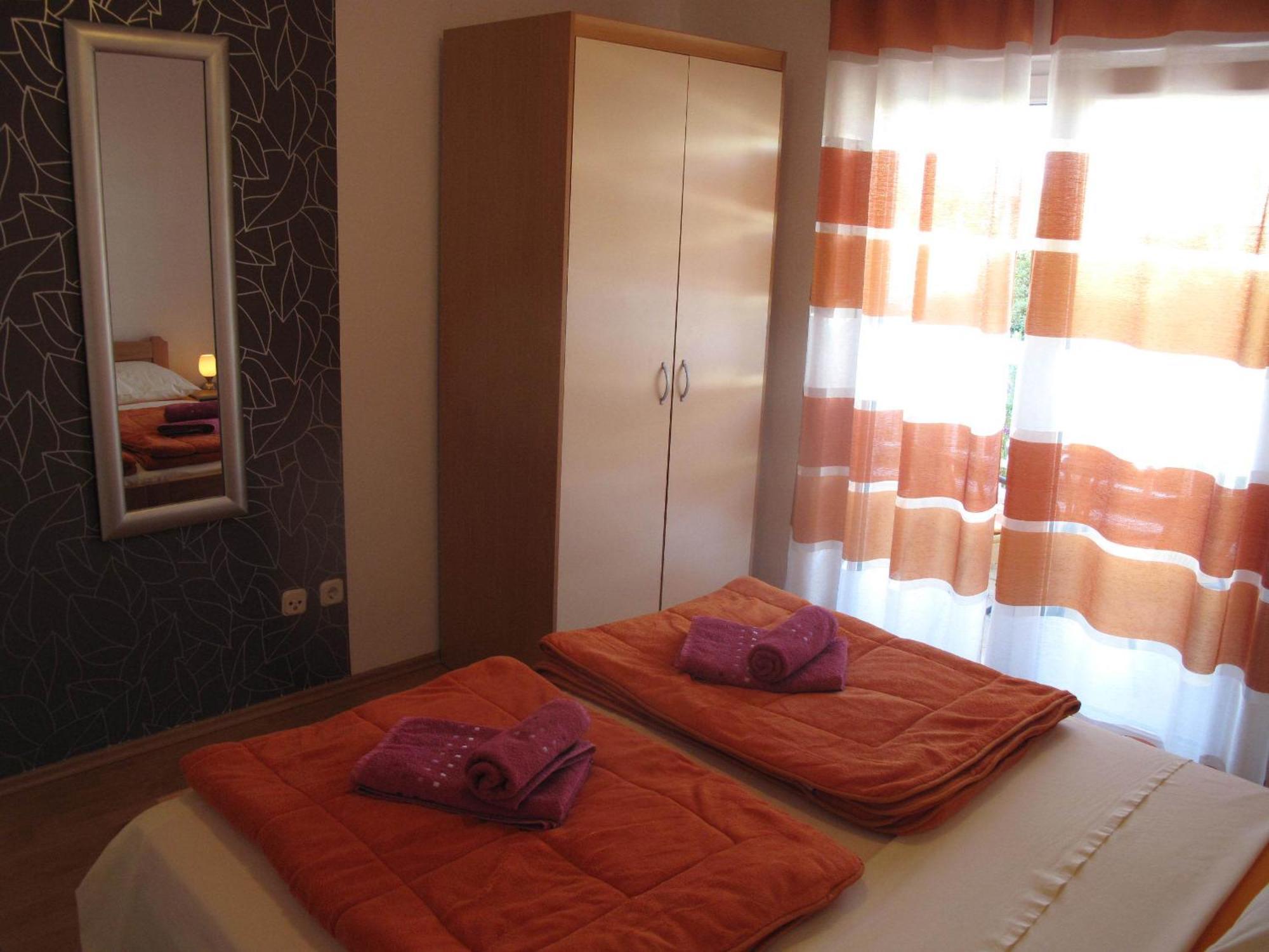 Apartments Mia Stari Grad  Cameră foto
