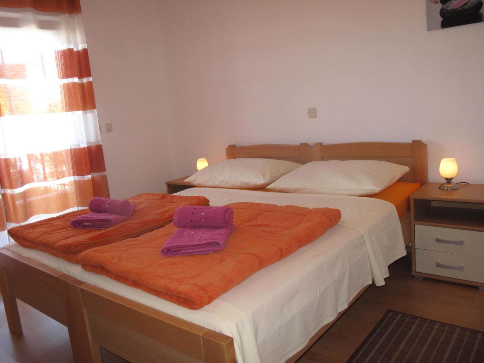 Apartments Mia Stari Grad  Cameră foto